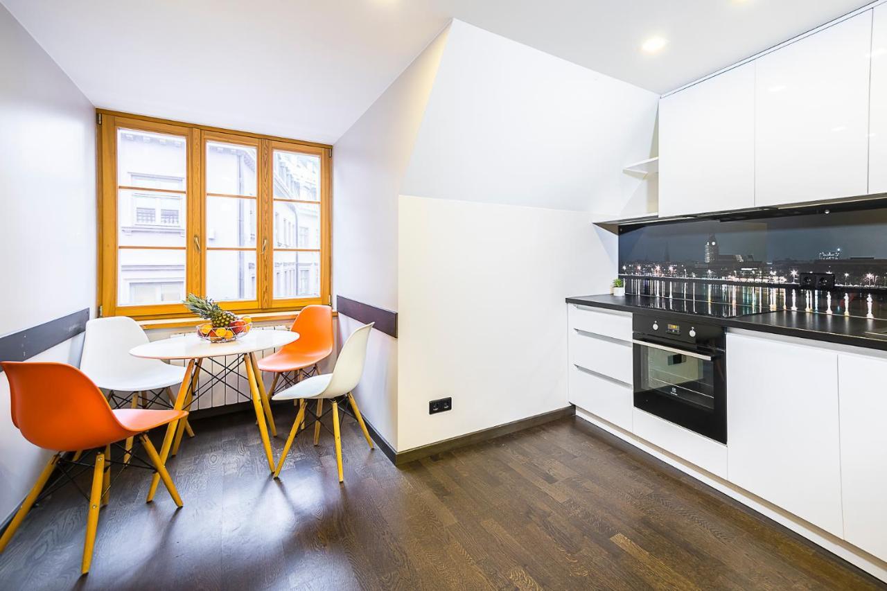 Winwinstay Apartments In Heart Of Old Town Рига Екстер'єр фото