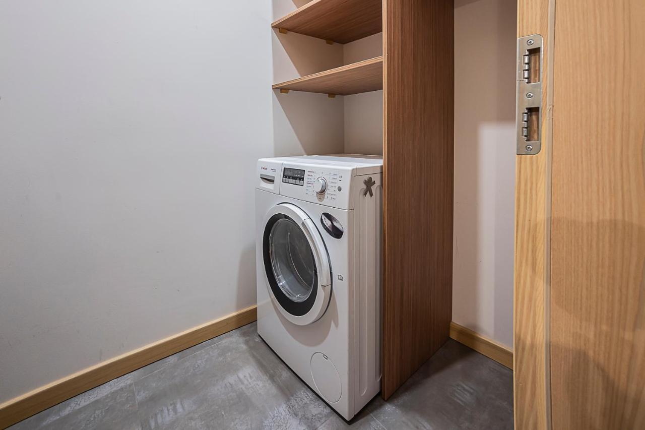 Winwinstay Apartments In Heart Of Old Town Рига Екстер'єр фото